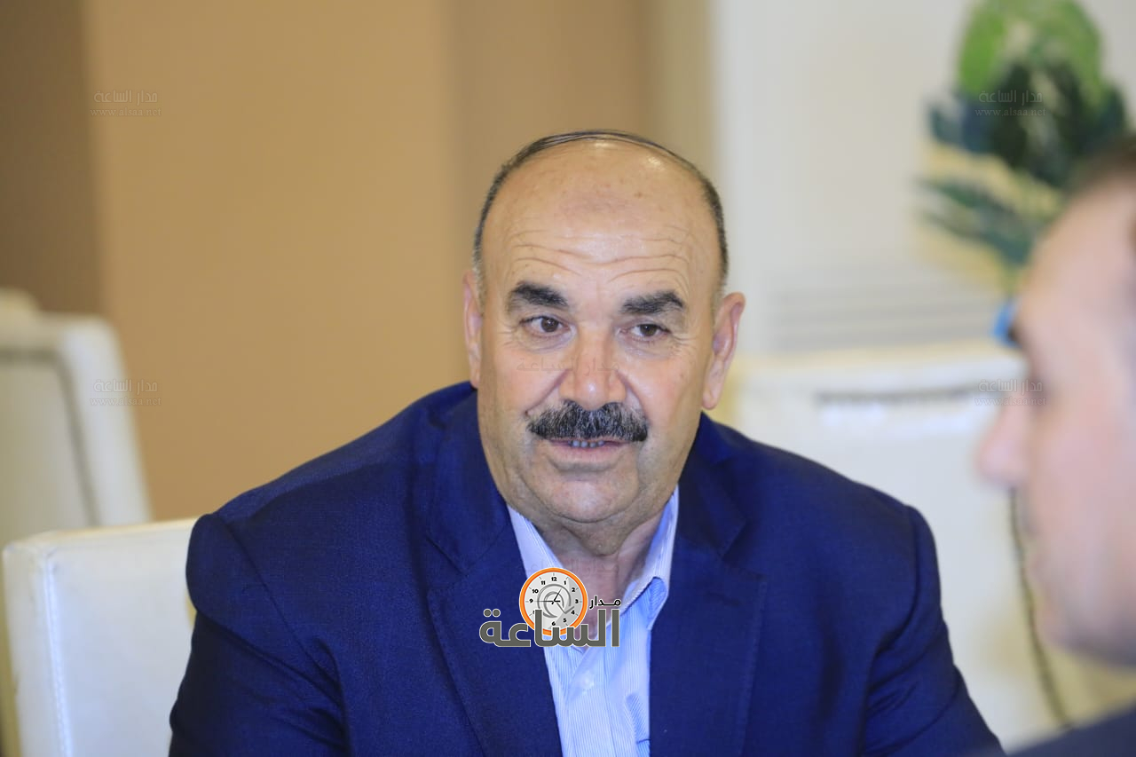 Madar Al-Saa Images 0.33186561378738244