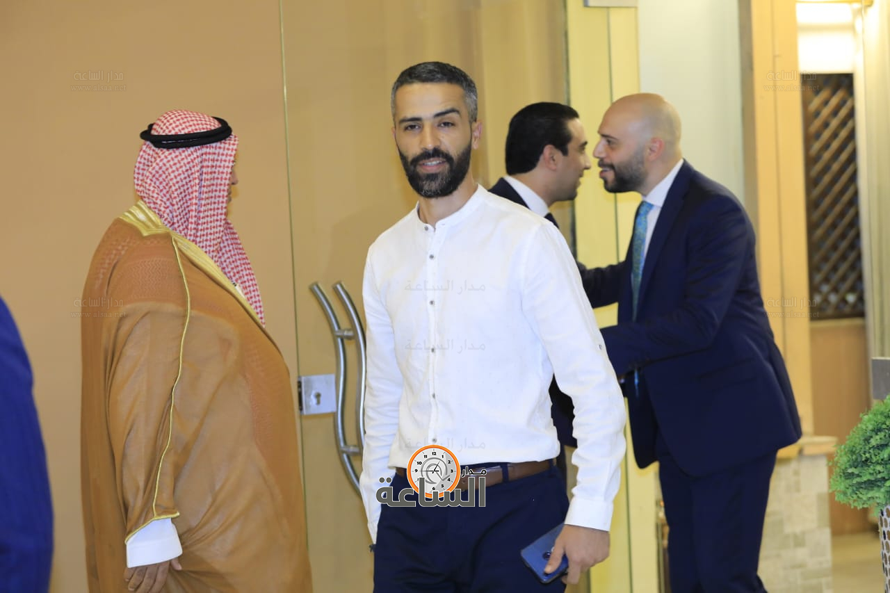 Madar Al-Saa Images 0.5896859452142272