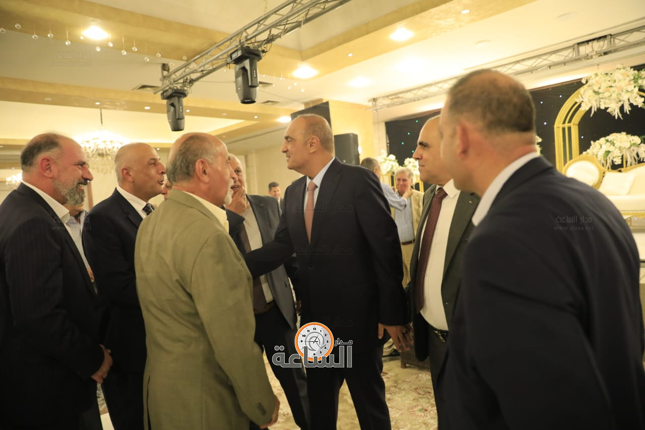 Madar Al-Saa Images 0.6498541923575594