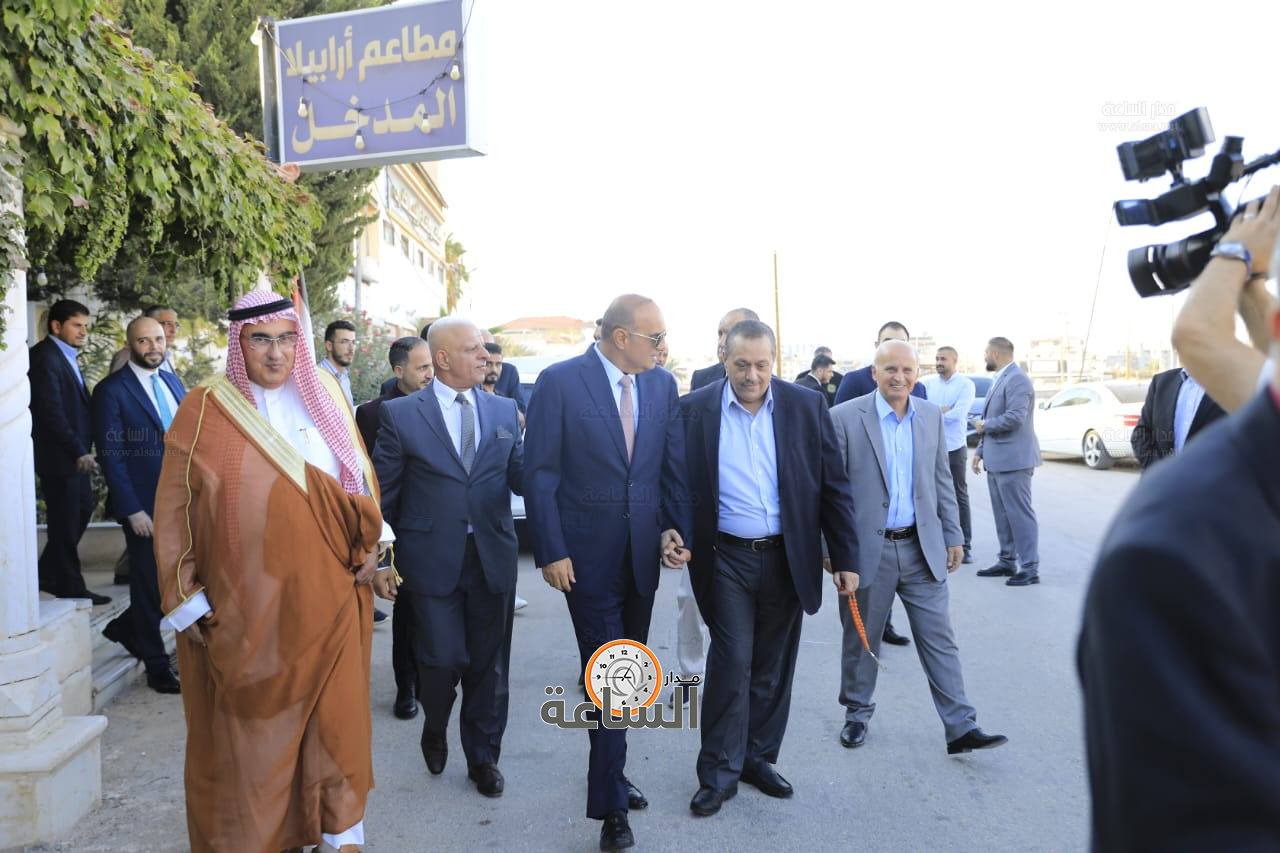 Madar Al-Saa Images 0.40988770889338155