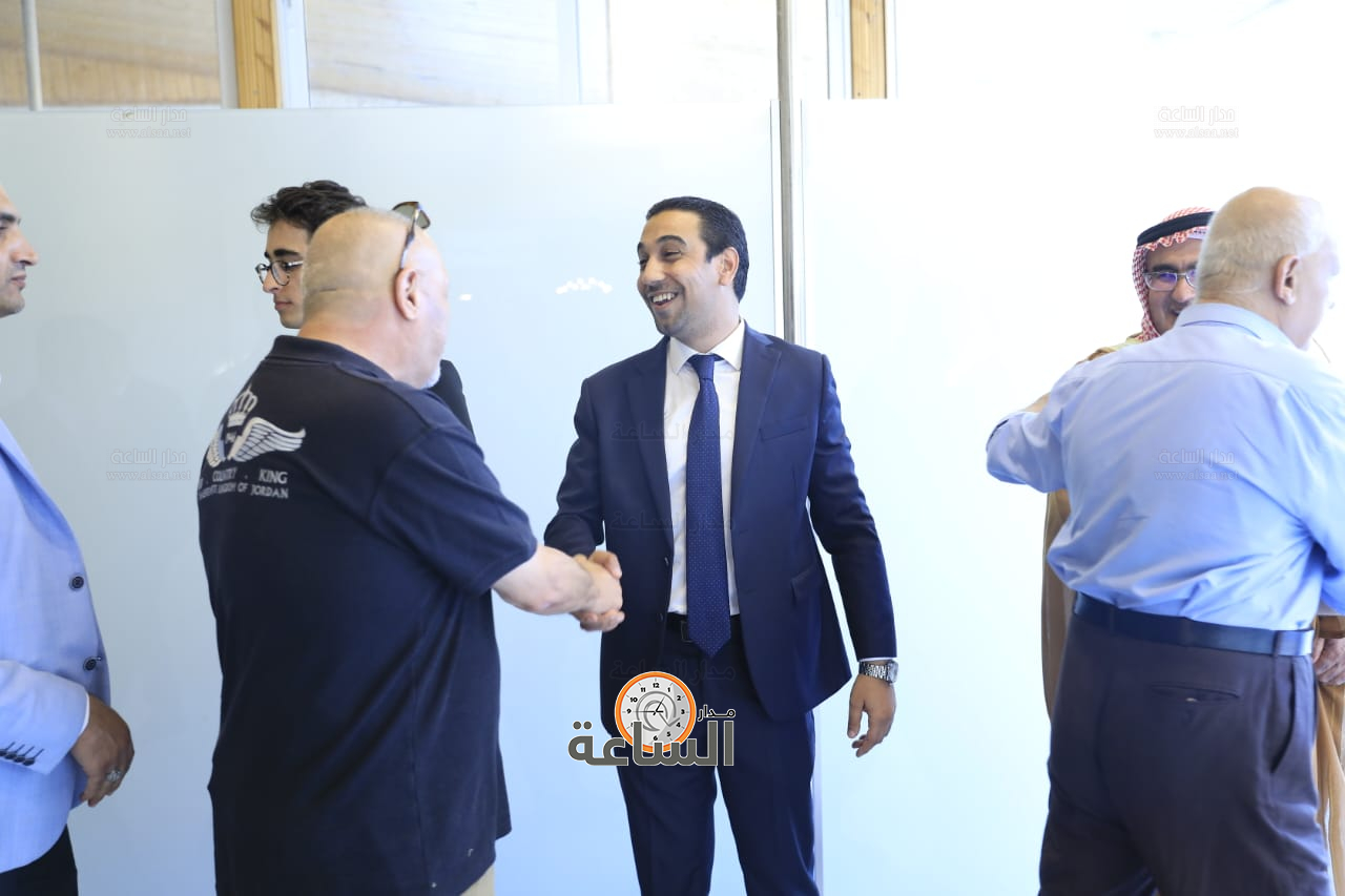 Madar Al-Saa Images 0.9048408136103354