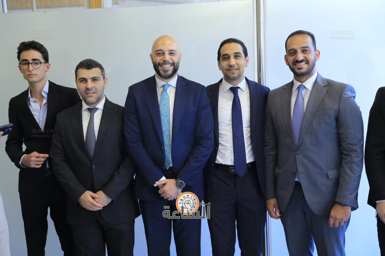 Madar Al-Saa Images 0.7412404688516643