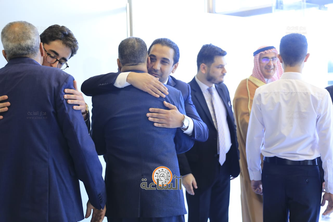 Madar Al-Saa Images 0.4057119886067714