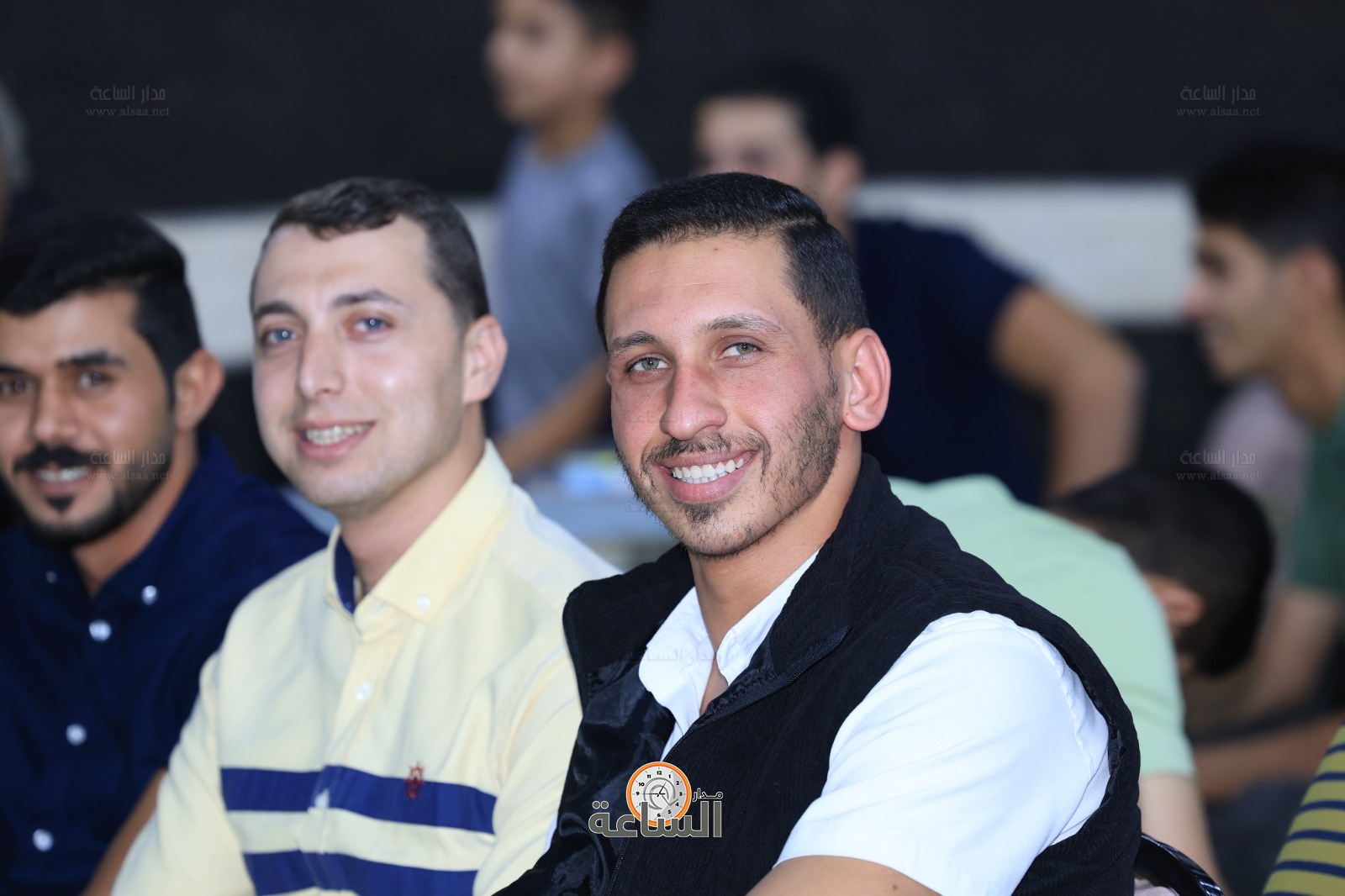 Madar Al-Saa Images 0.477439924033367