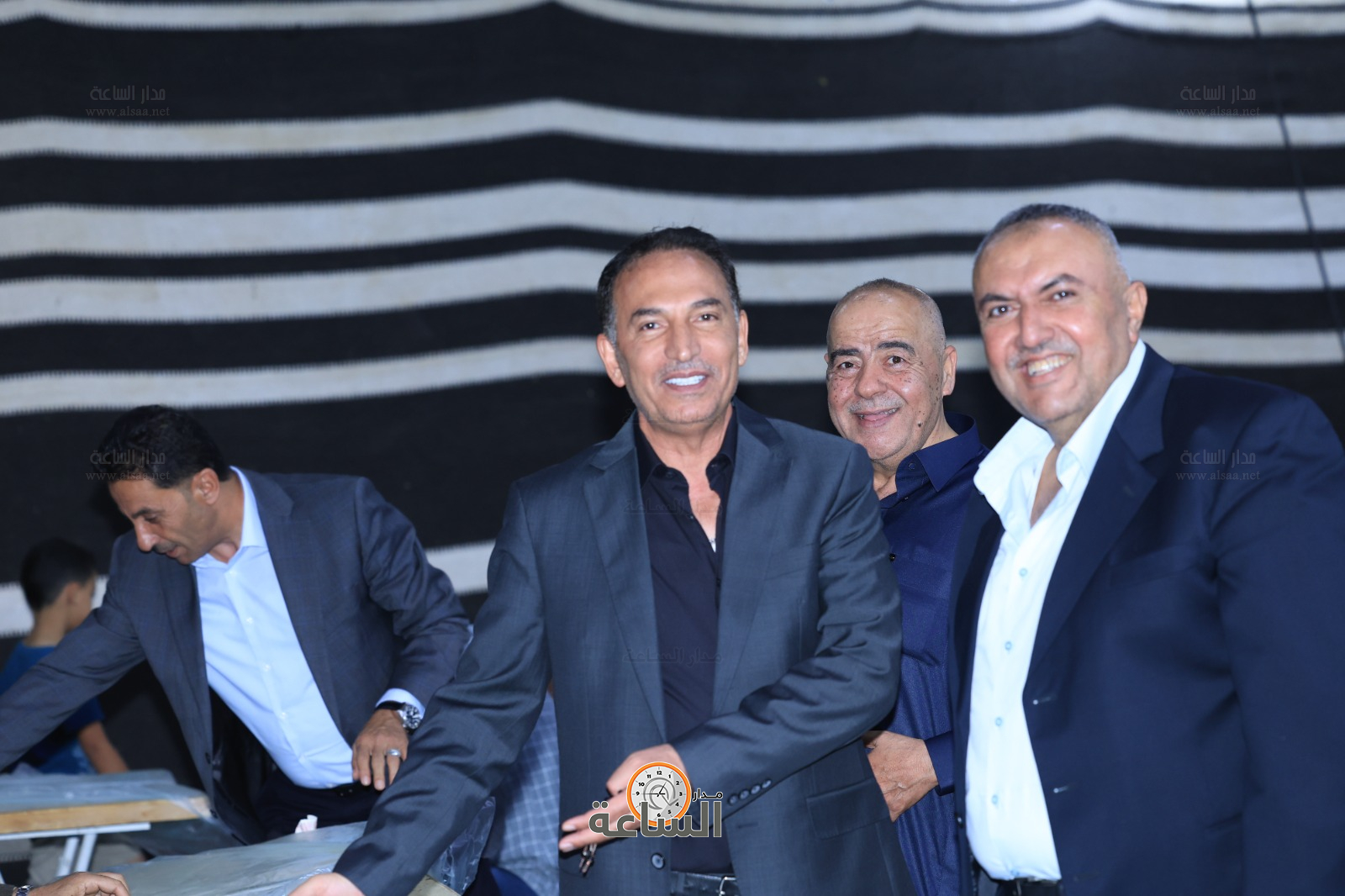 Madar Al-Saa Images 0.23729177716248784