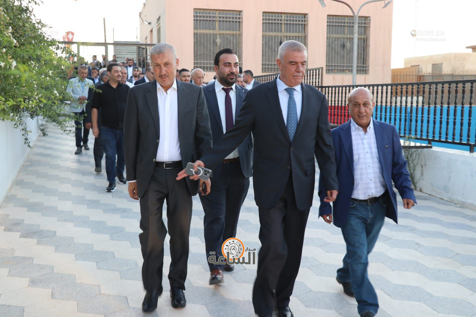 Madar Al-Saa Images 0.7593719256216137