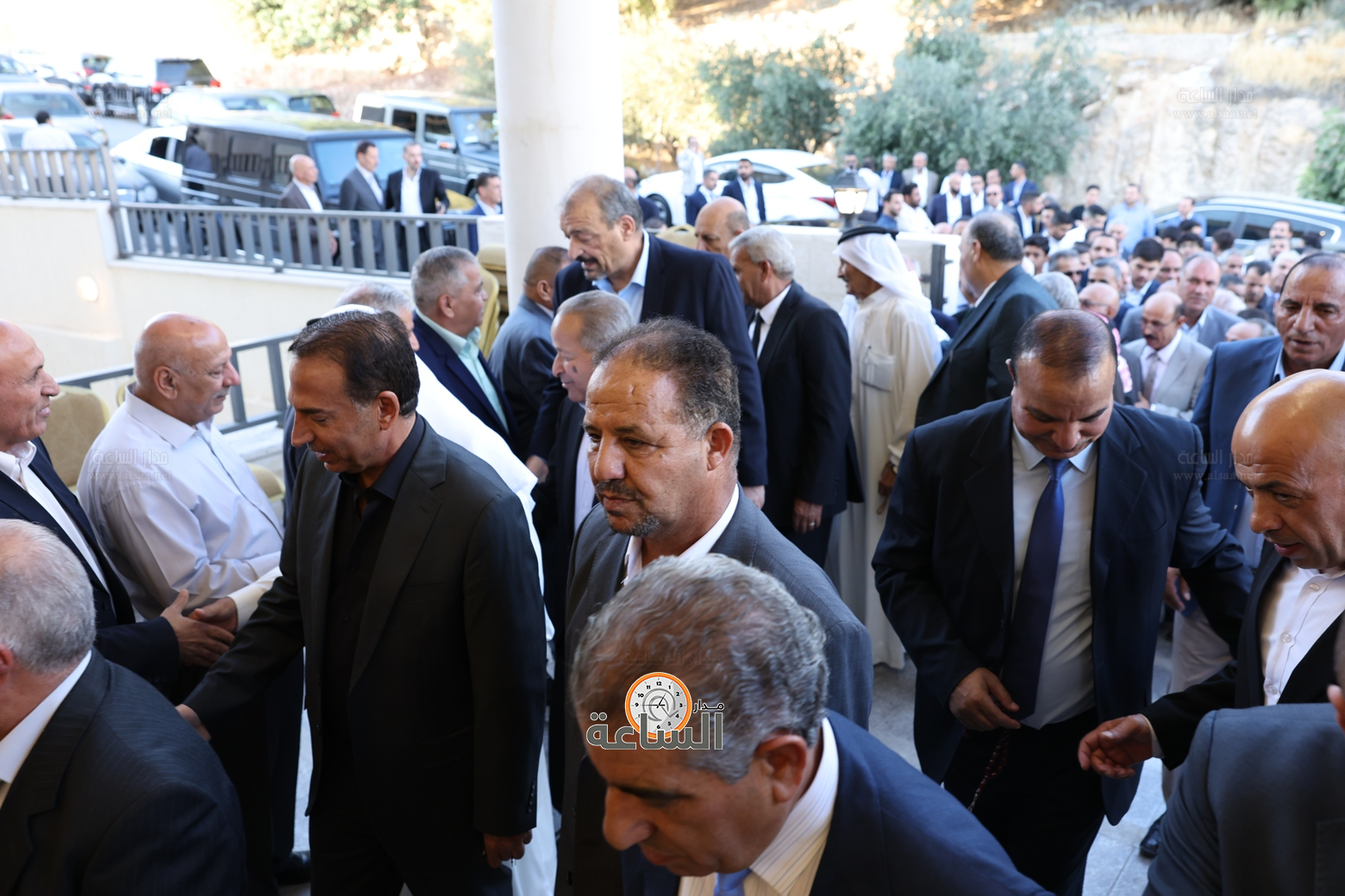 Madar Al-Saa Images 0.8972320322815587