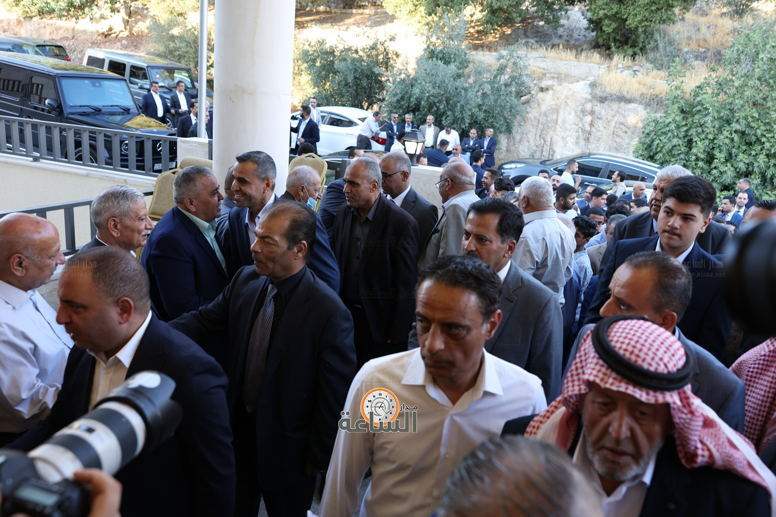 Madar Al-Saa Images 0.9703757423929843