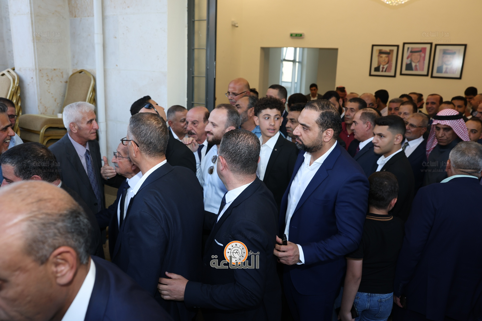 Madar Al-Saa Images 0.8402586126417239