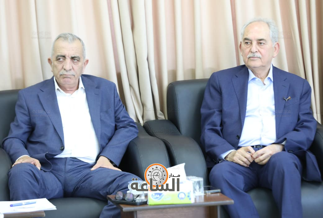 Madar Al-Saa Images 0.010180495287517188