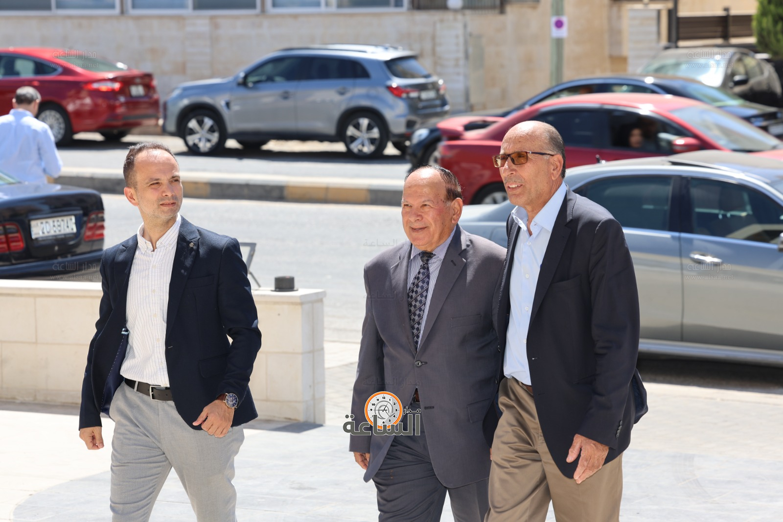 Madar Al-Saa Images 0.10573279715155603