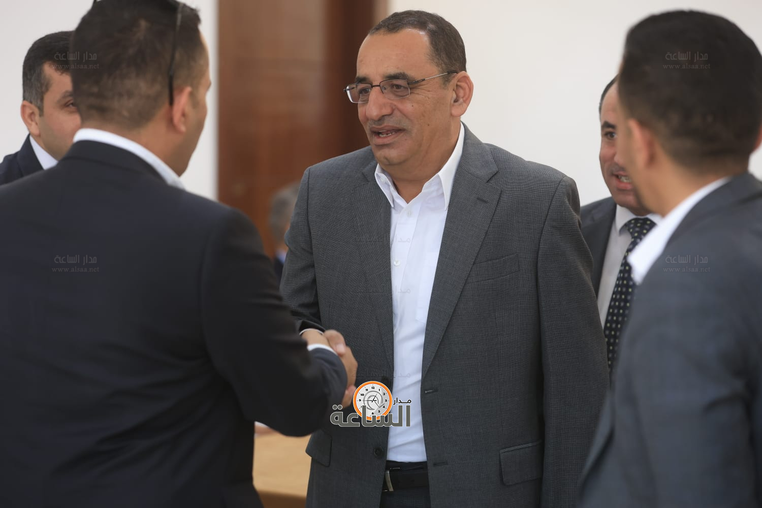 Madar Al-Saa Images 0.42165616806772765