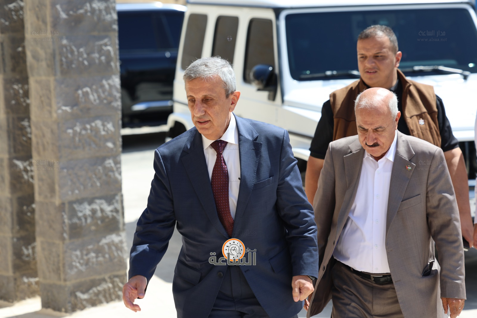 Madar Al-Saa Images 0.7391612525771741