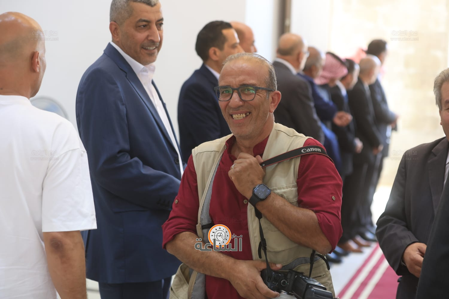 Madar Al-Saa Images 0.24210583236539696