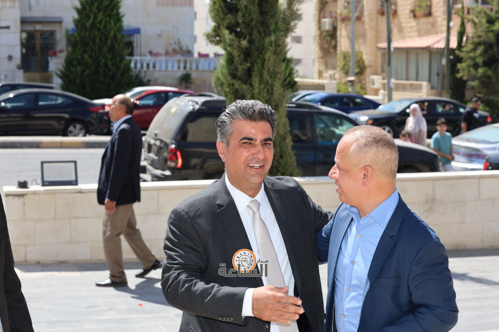 Madar Al-Saa Images 0.6556497054236711