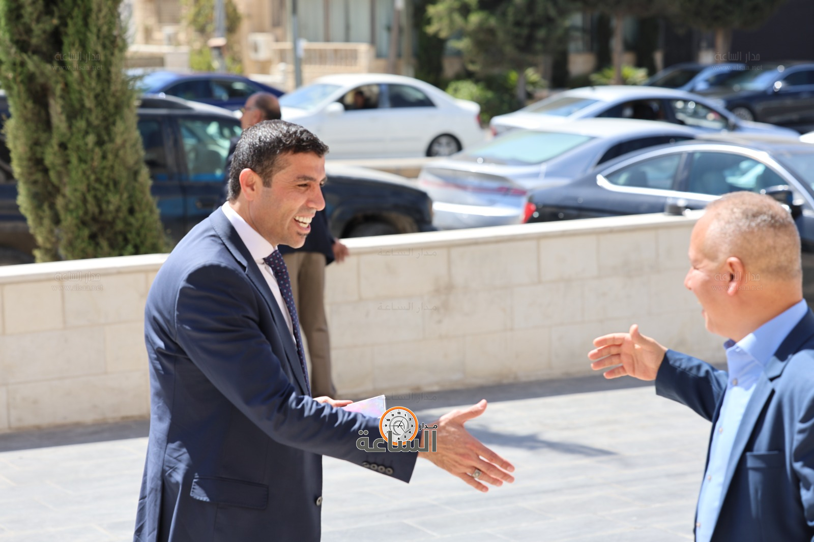 Madar Al-Saa Images 0.3359171962636254