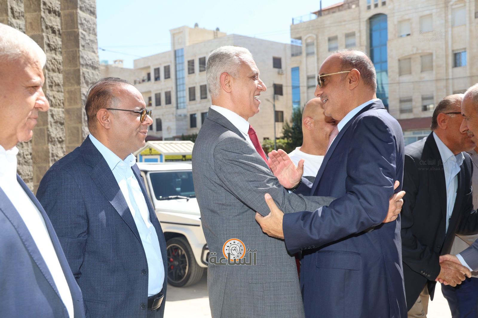 Madar Al-Saa Images 0.21903546804641705