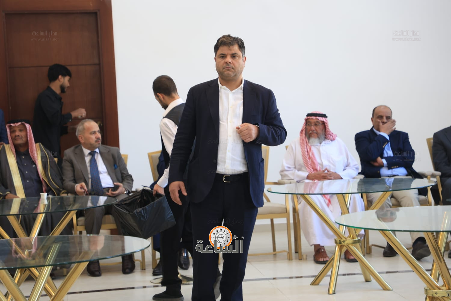 Madar Al-Saa Images 0.35318775450473106