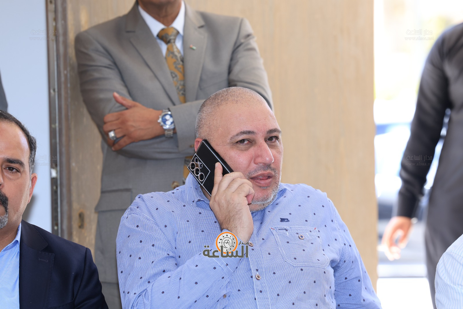 Madar Al-Saa Images 0.7346564632261208