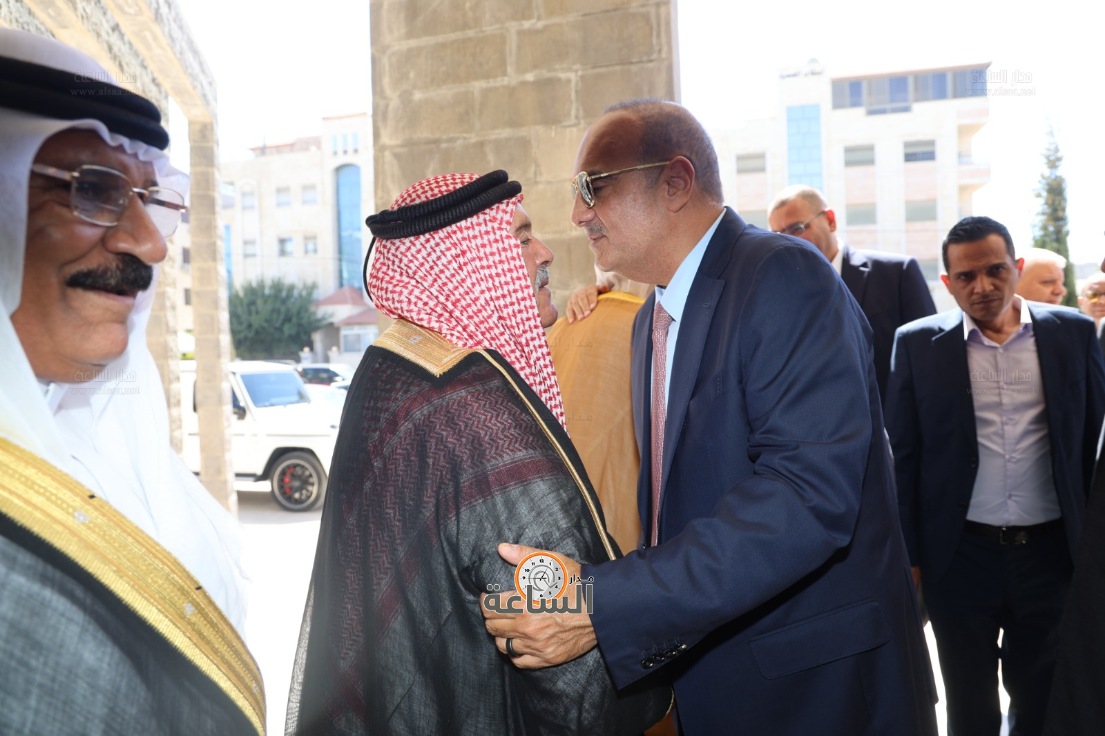 Madar Al-Saa Images 0.04378847056209301