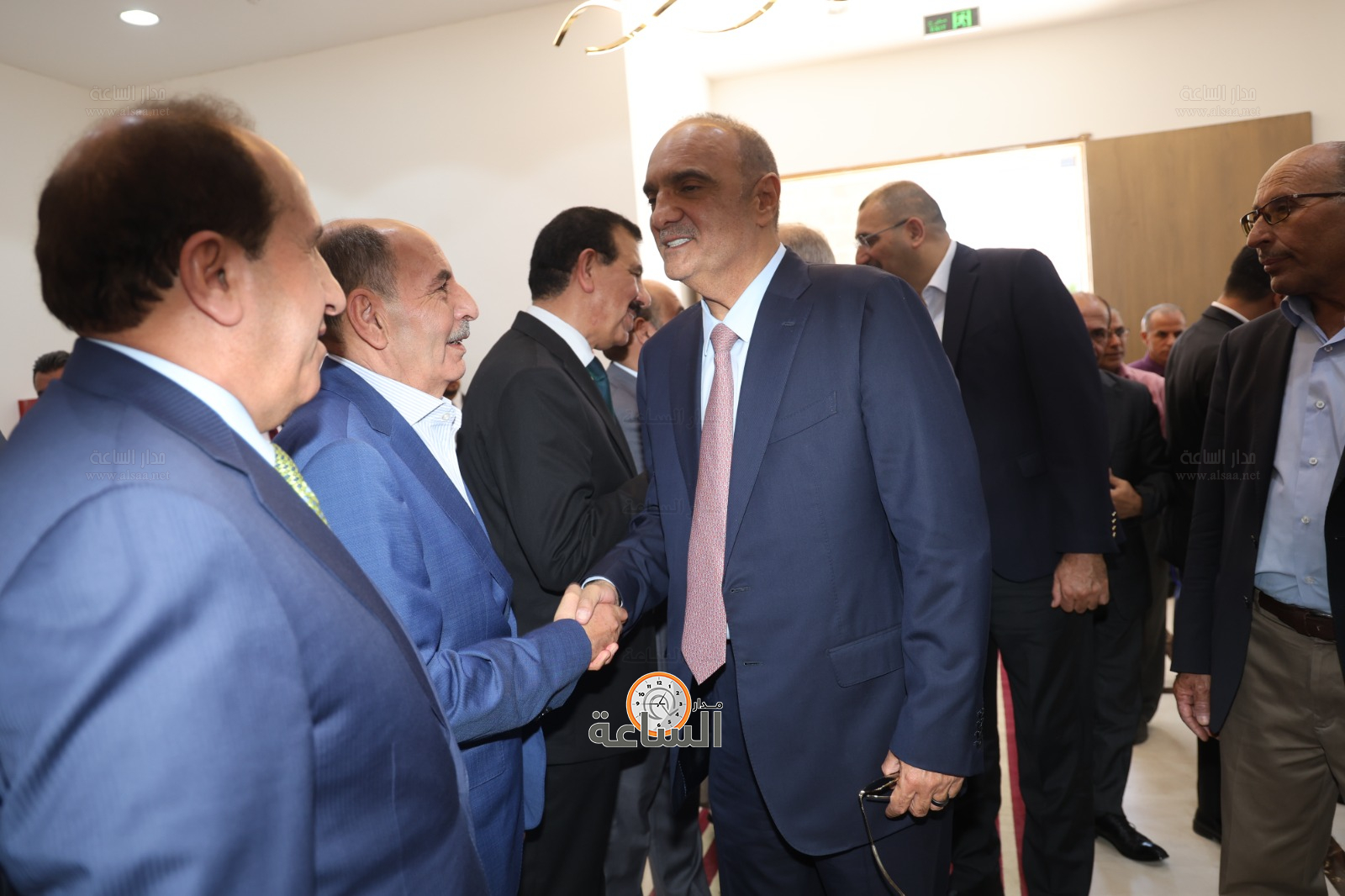 Madar Al-Saa Images 0.2636759749091675