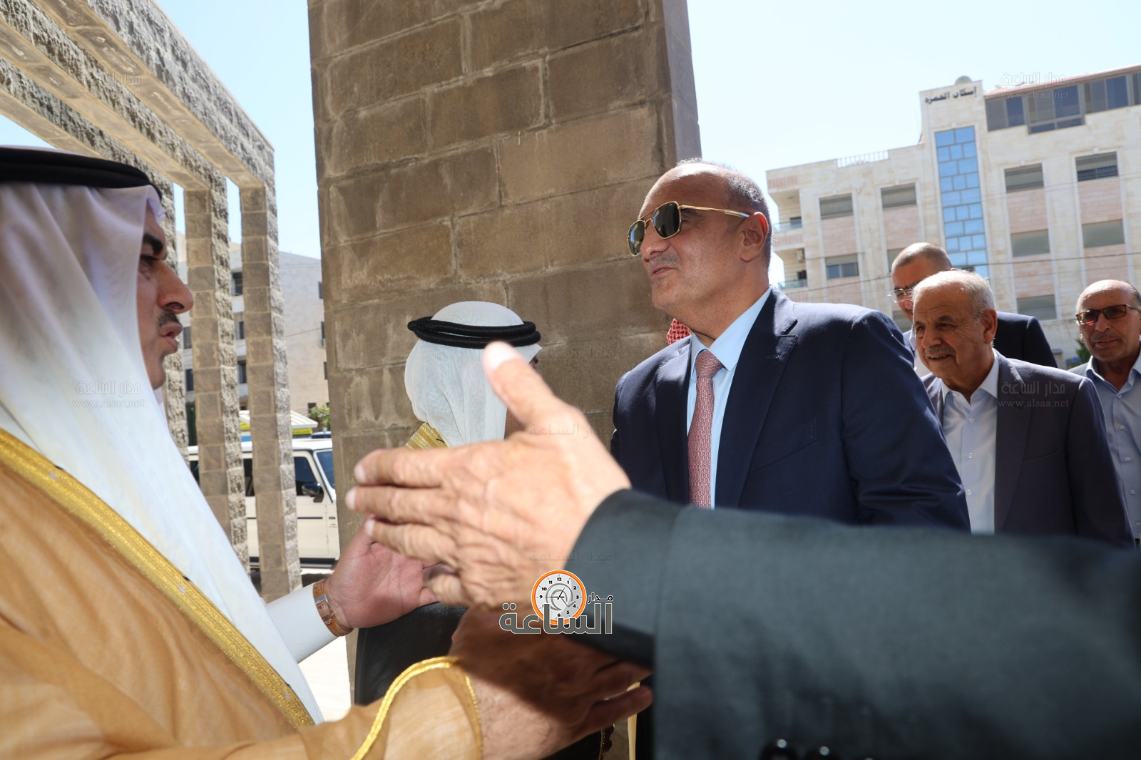 Madar Al-Saa Images 0.9300021308336262