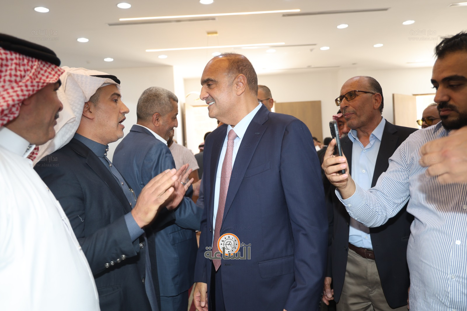 Madar Al-Saa Images 0.8005700871924197