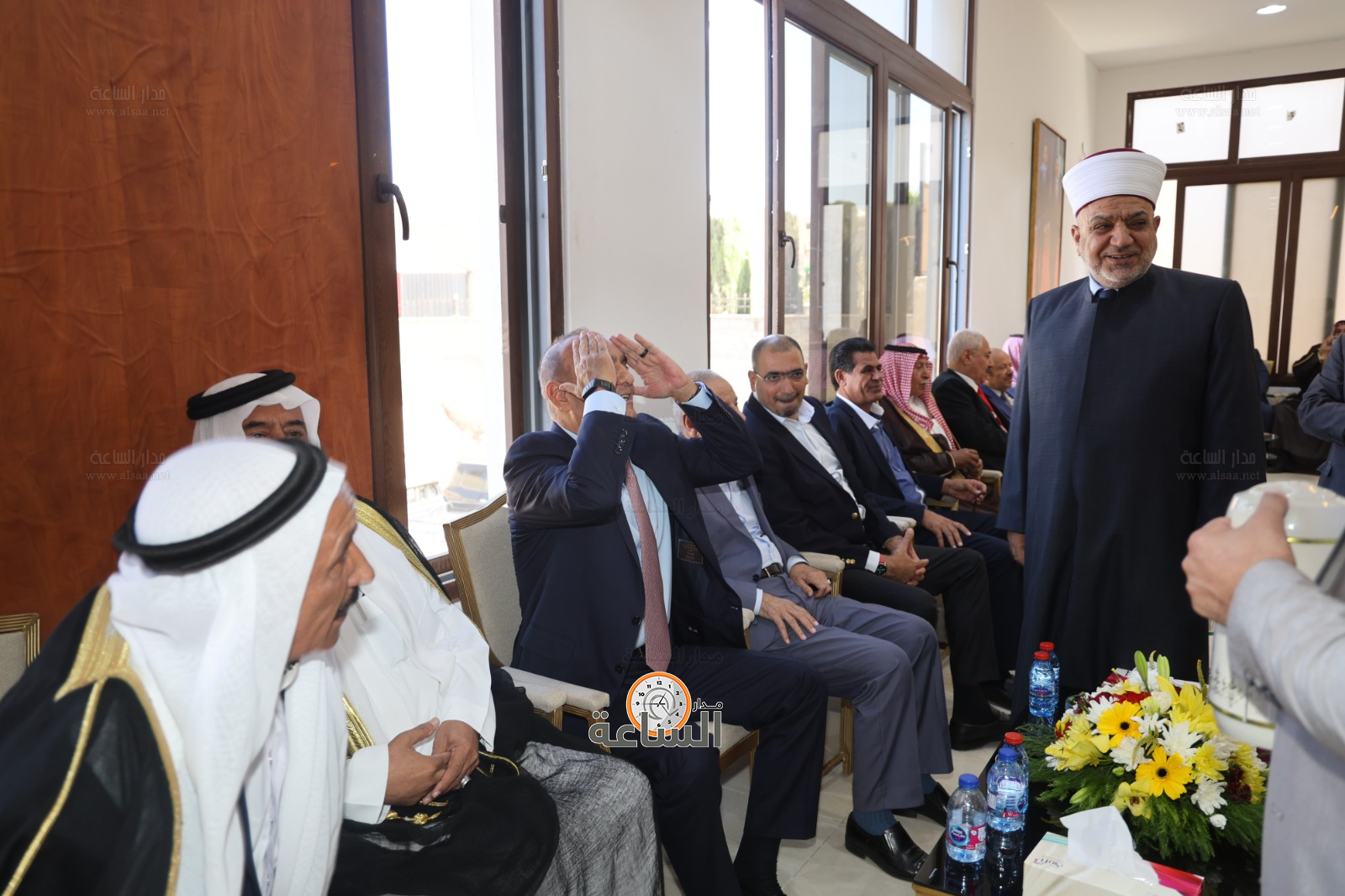 Madar Al-Saa Images 0.2518382500454279