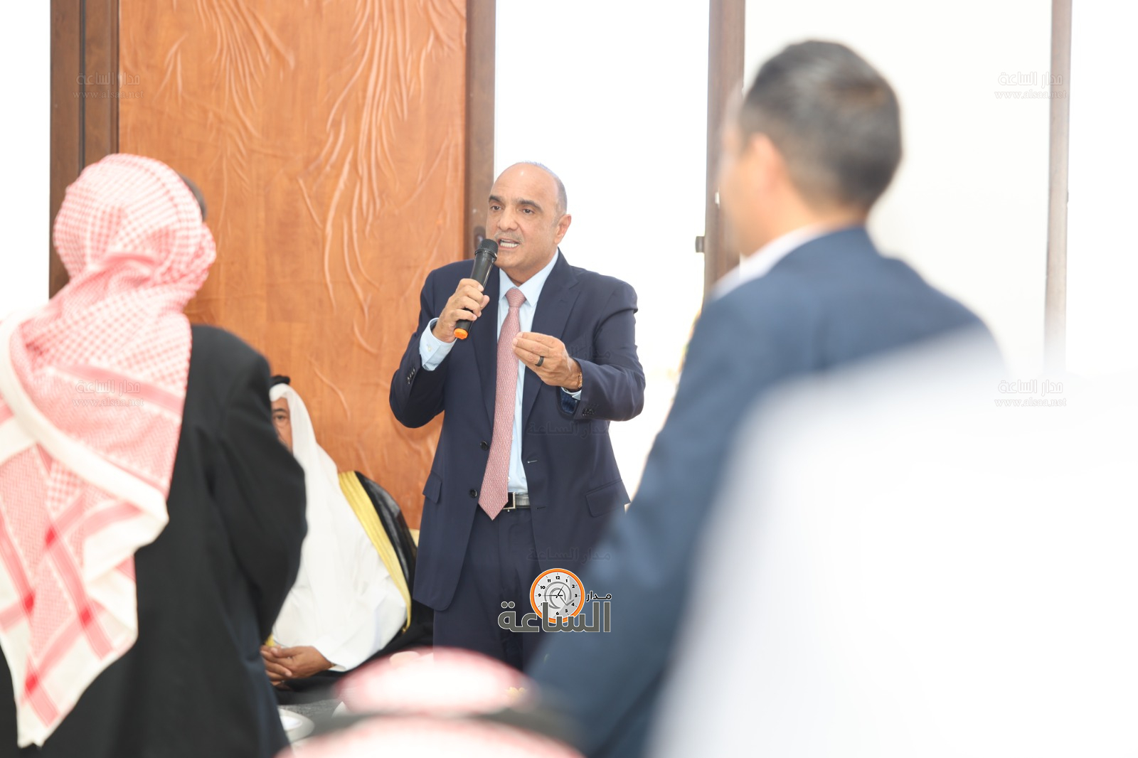 Madar Al-Saa Images 0.3290860323337481