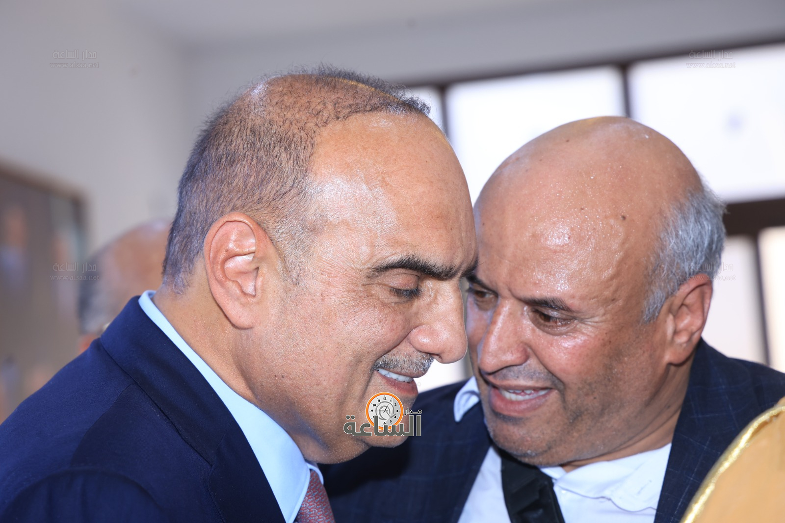 Madar Al-Saa Images 0.3854728669528935