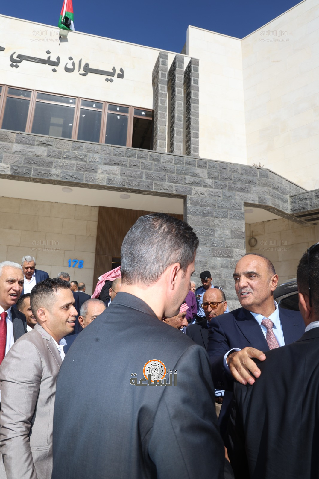 Madar Al-Saa Images 0.7015386097025816