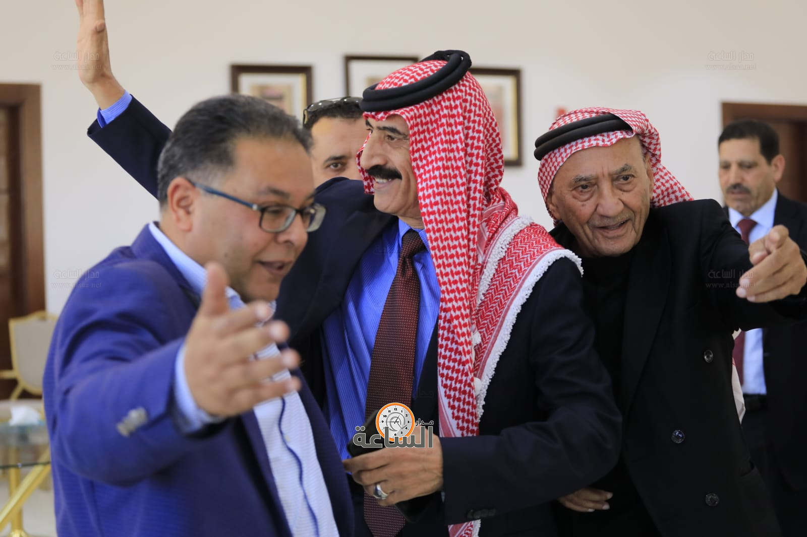 Madar Al-Saa Images 0.6795638739708286