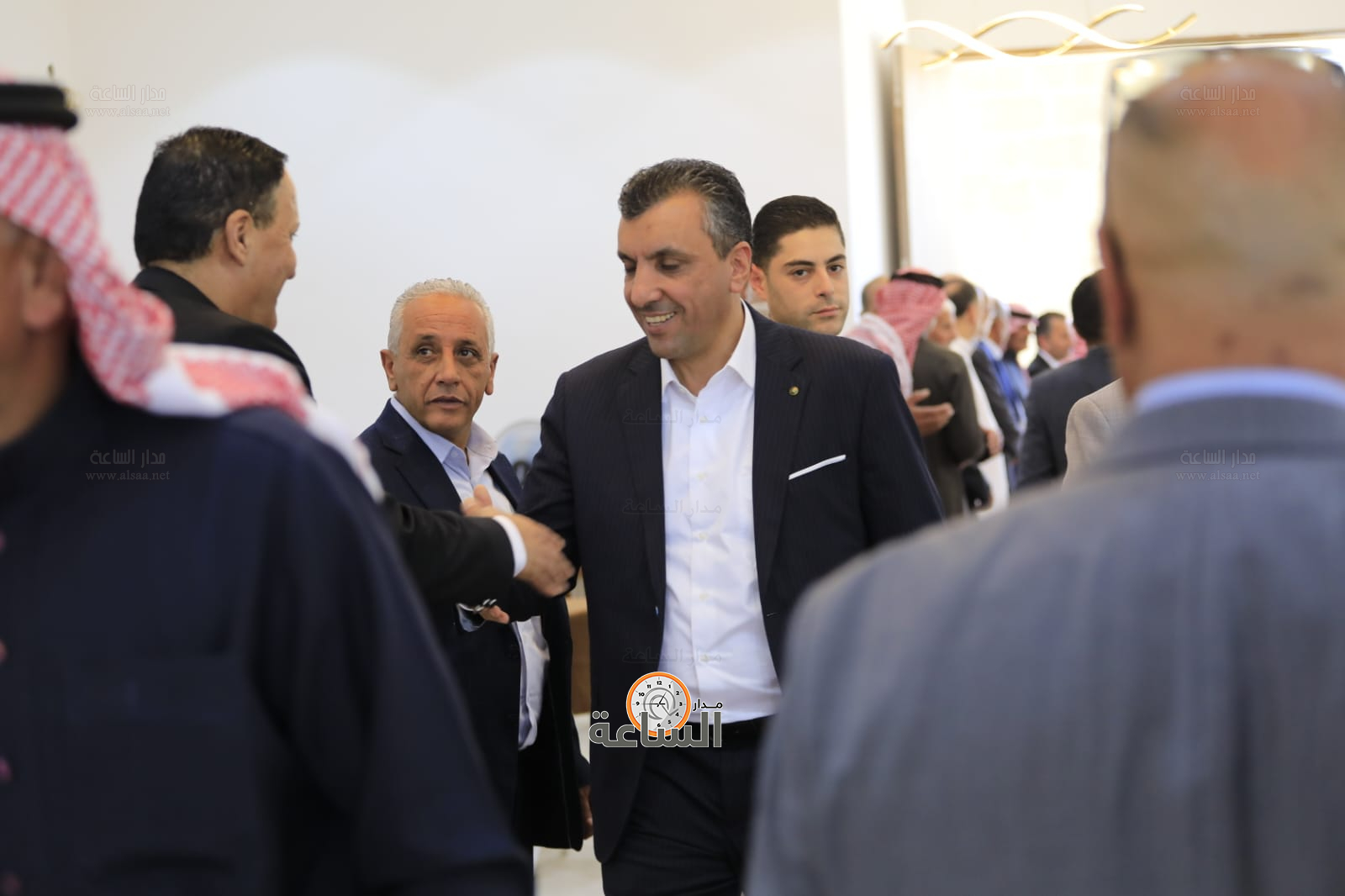 Madar Al-Saa Images 0.33582095101606324