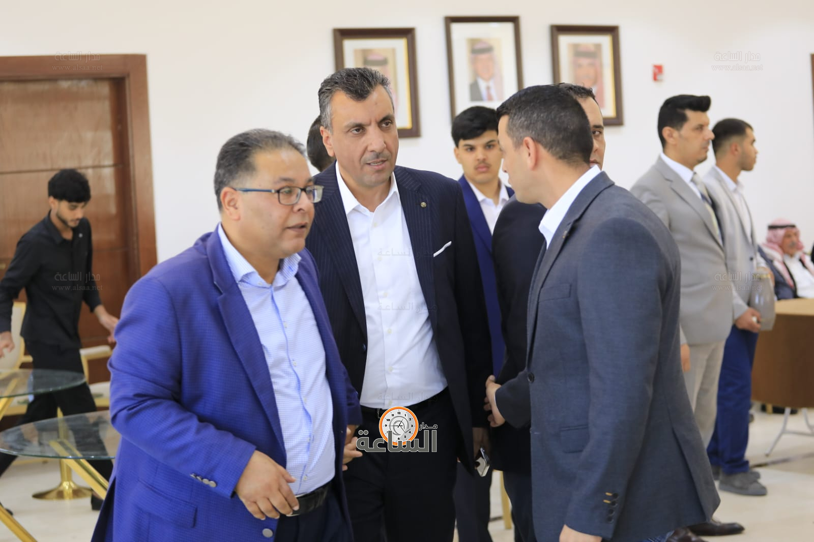 Madar Al-Saa Images 0.286412866364929