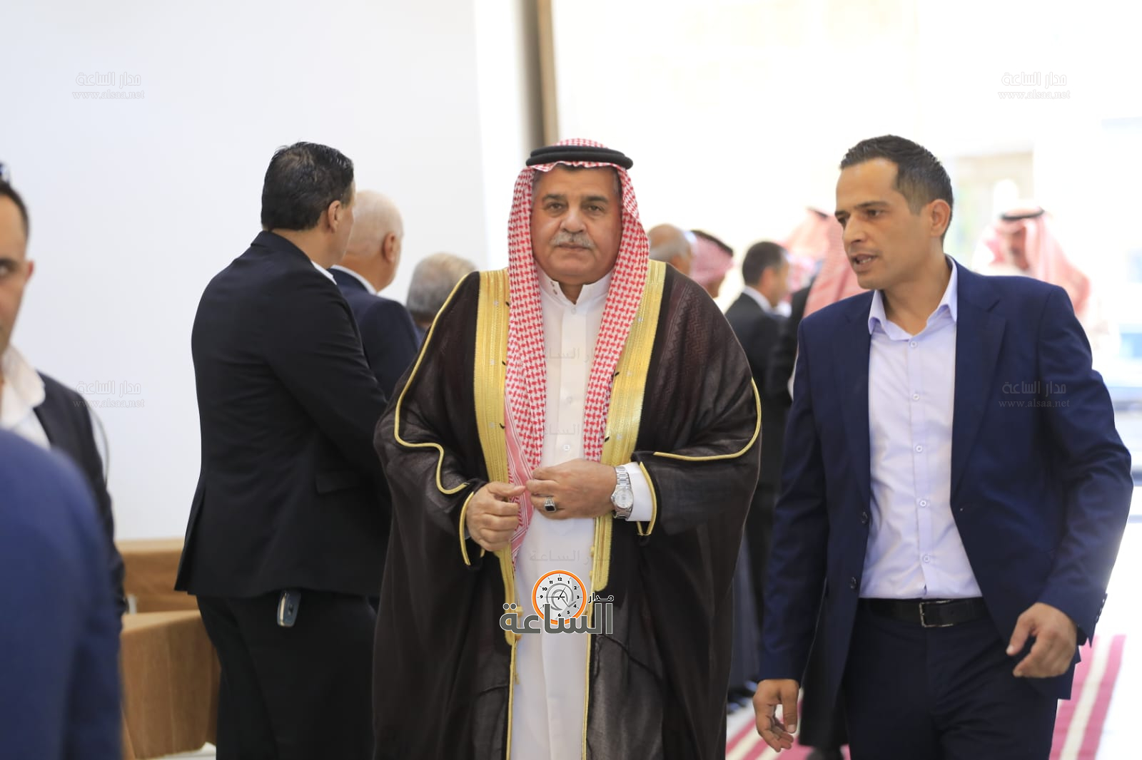 Madar Al-Saa Images 0.8318925395745579