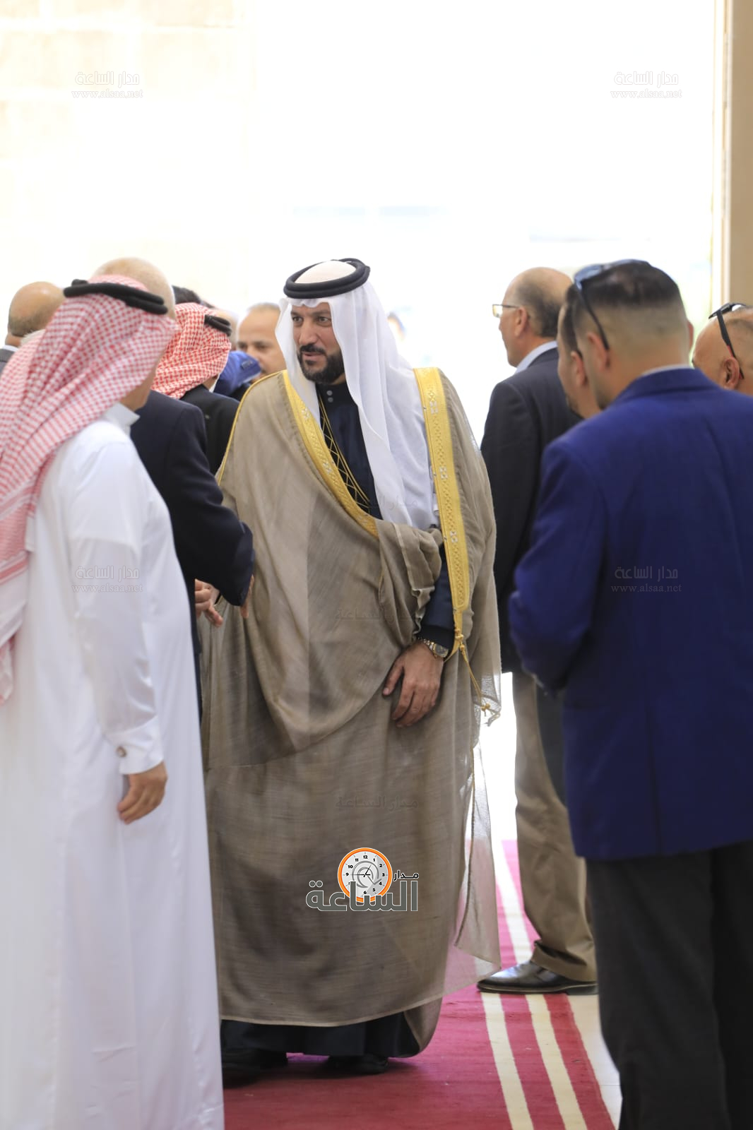 Madar Al-Saa Images 0.9347768187715039