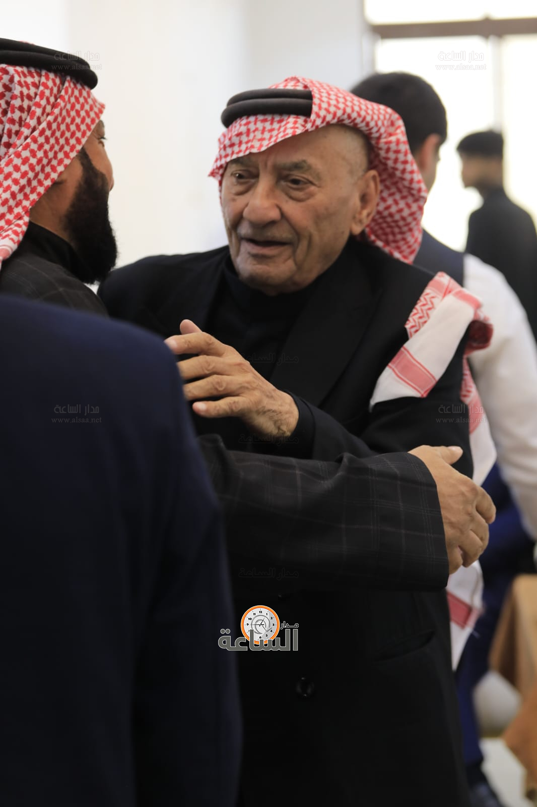 Madar Al-Saa Images 0.7687253666260854