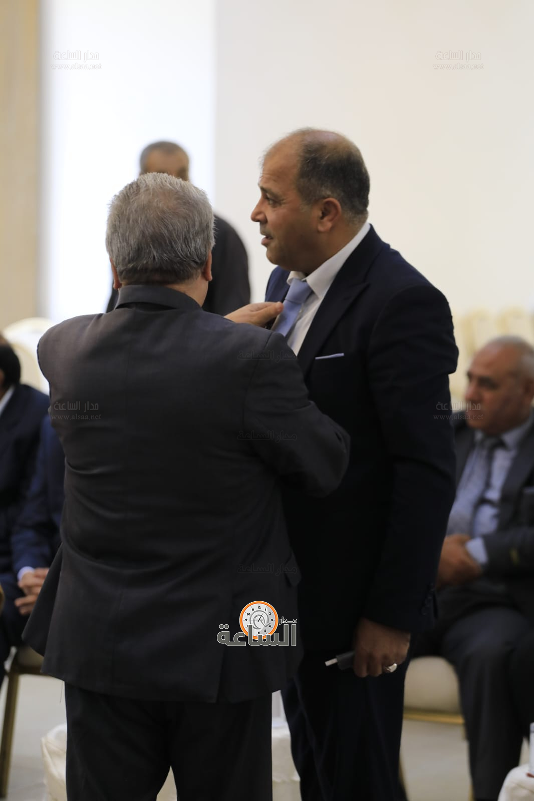 Madar Al-Saa Images 0.7881849112669187