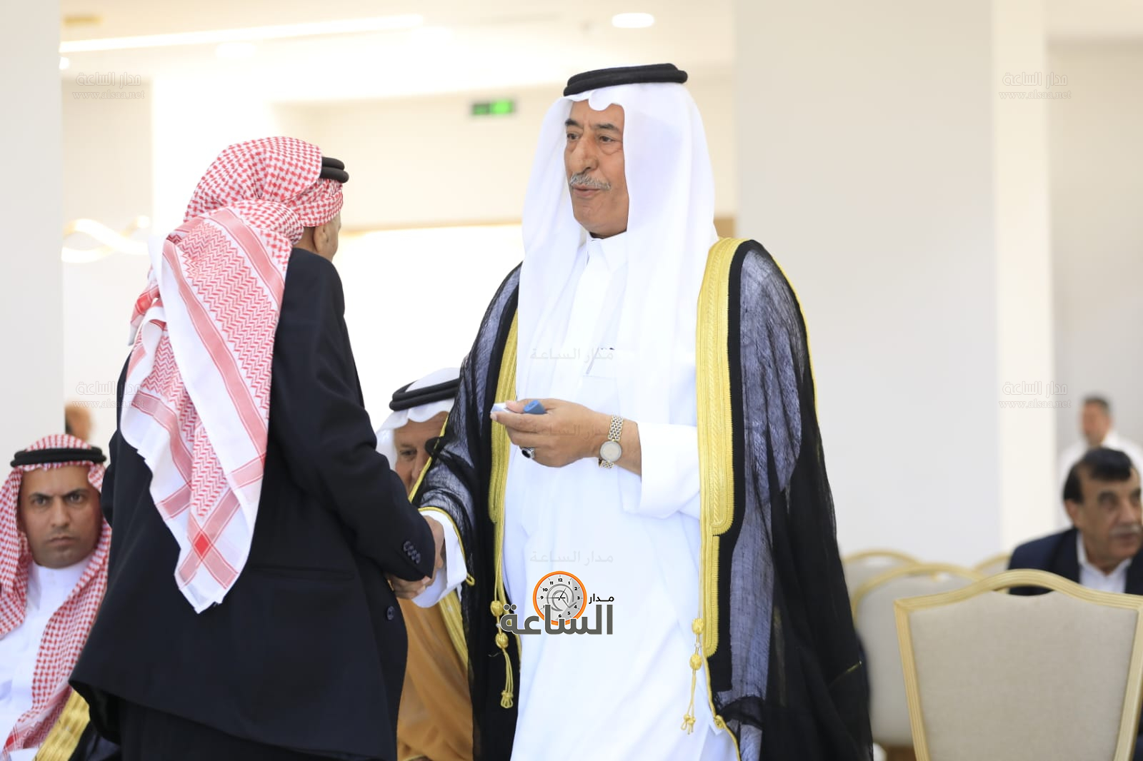 Madar Al-Saa Images 0.4832870941948343