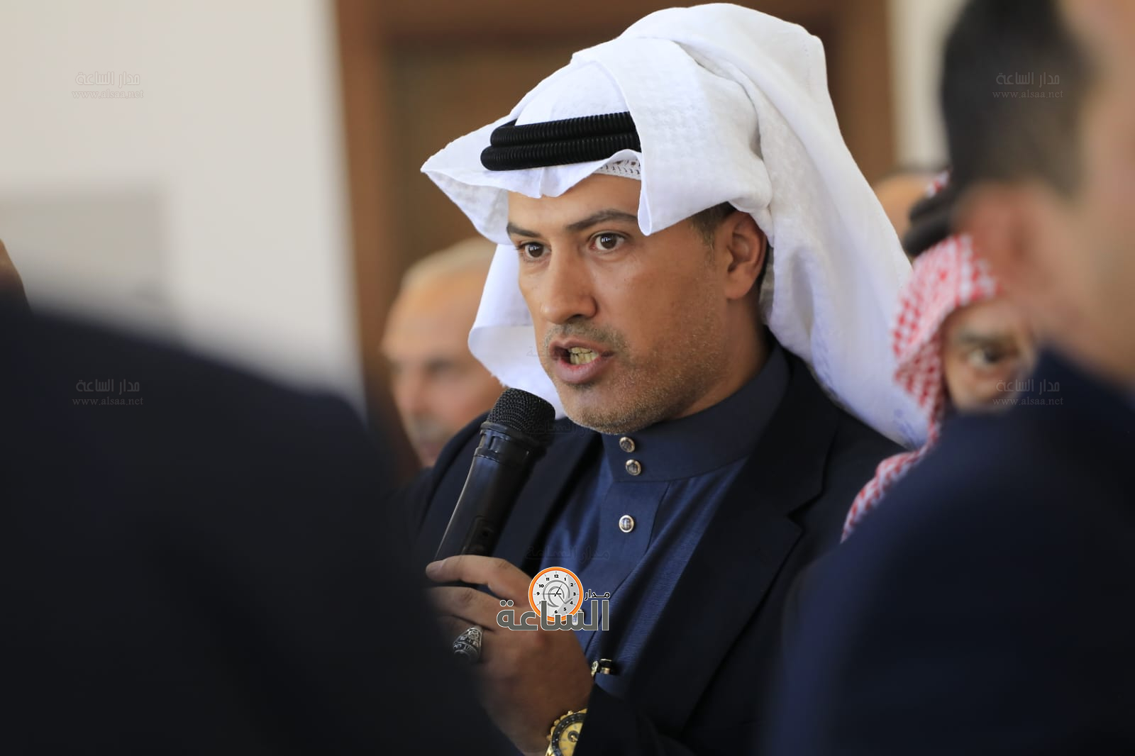 Madar Al-Saa Images 0.046548332631289435