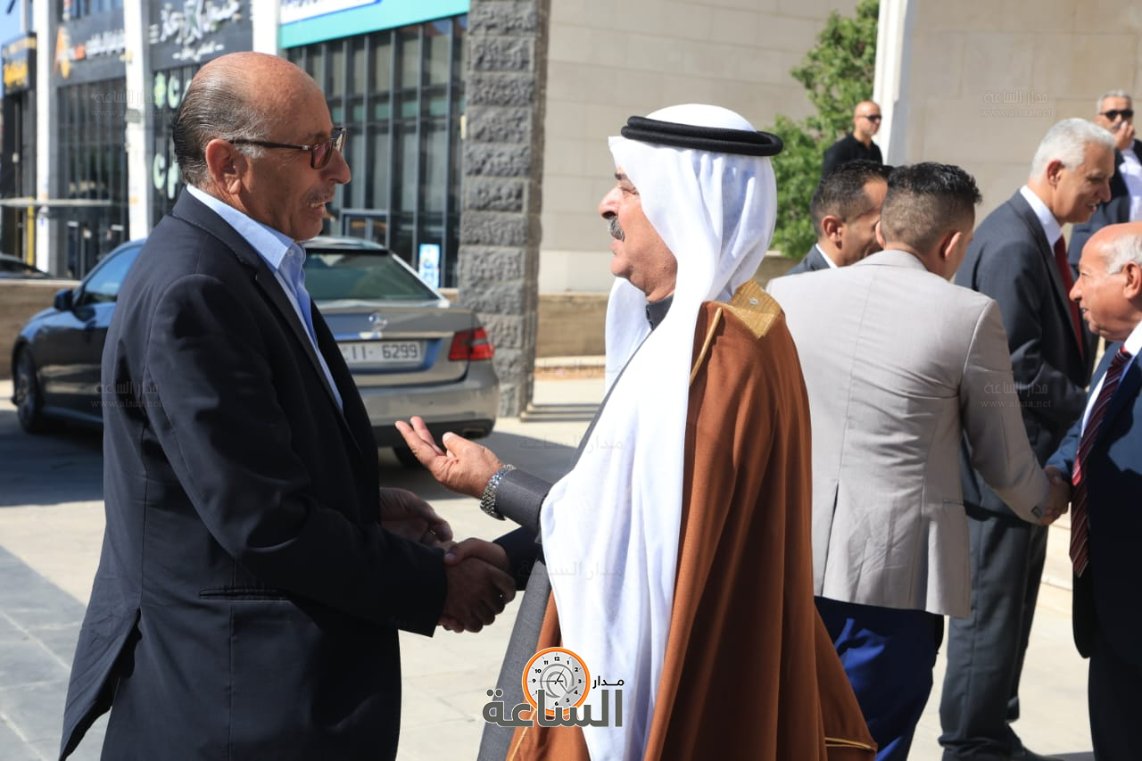 Madar Al-Saa Images 0.10205776241754438