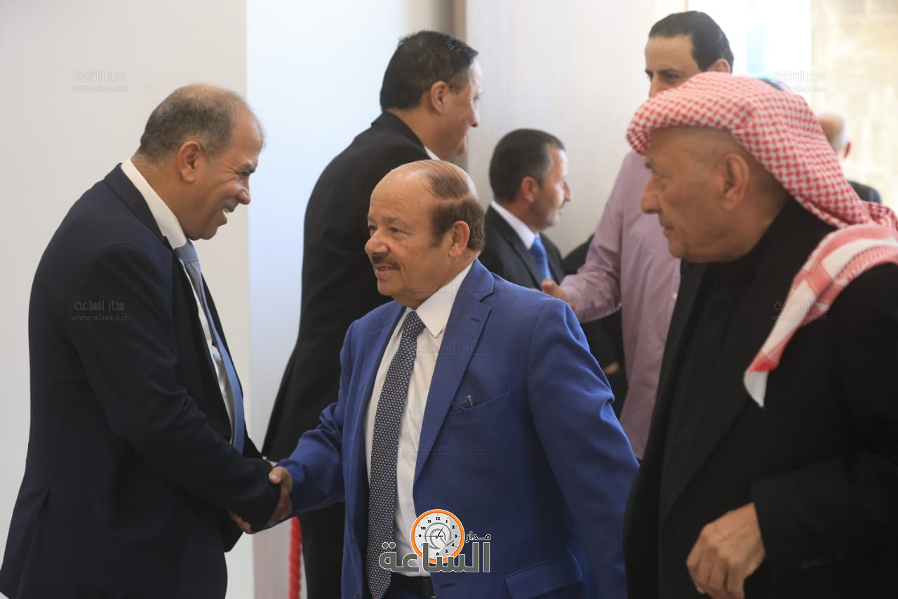 Madar Al-Saa Images 0.4313346858359727