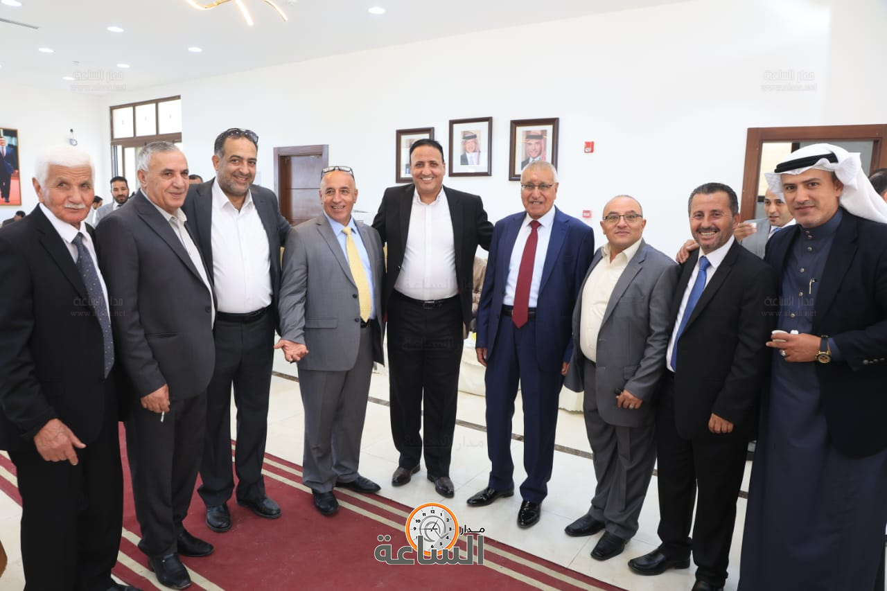 Madar Al-Saa Images 0.4535310970455062