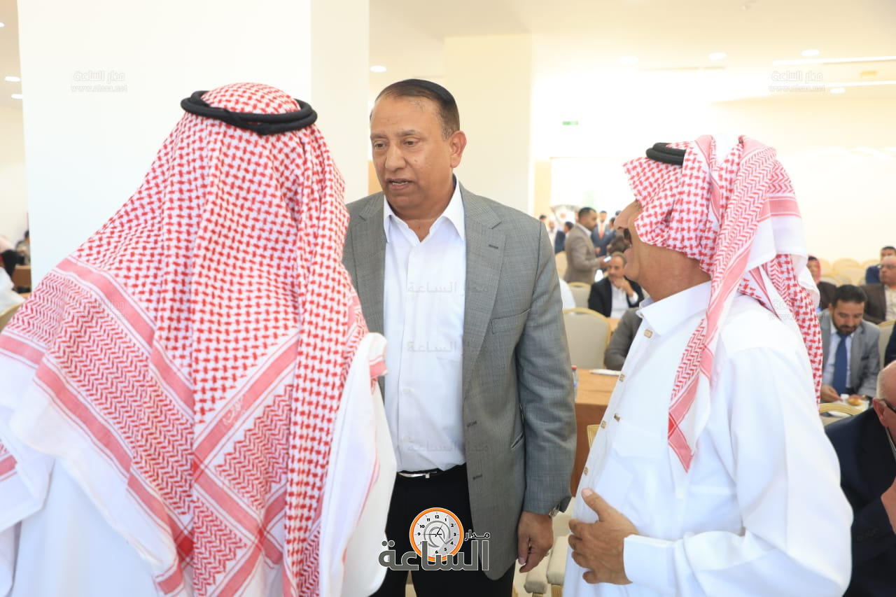 Madar Al-Saa Images 0.4844663500858378