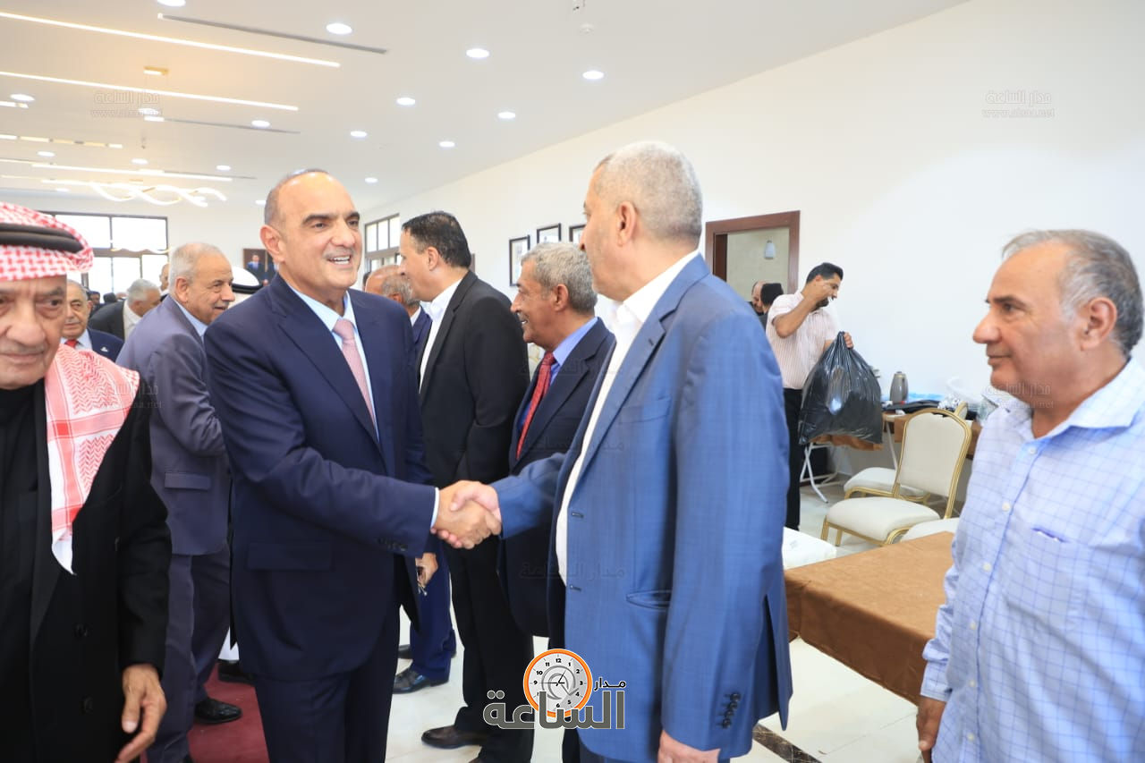 Madar Al-Saa Images 0.13228997051462132