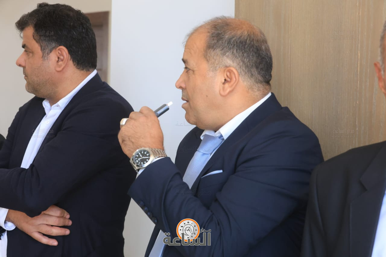 Madar Al-Saa Images 0.8792002534556096