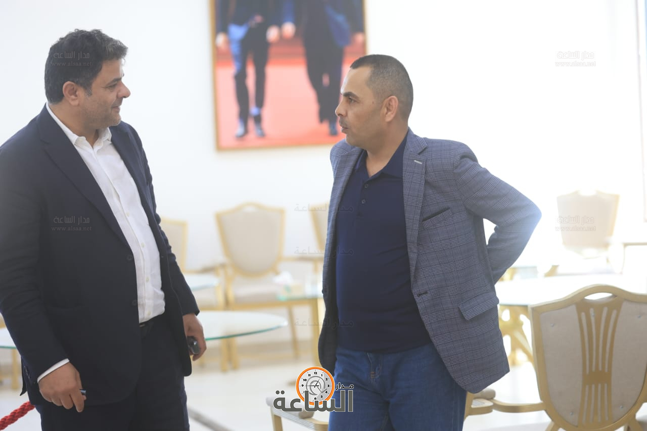 Madar Al-Saa Images 0.10477070229459873