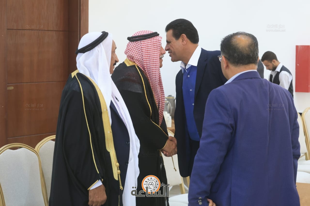 Madar Al-Saa Images 0.7409096474822894