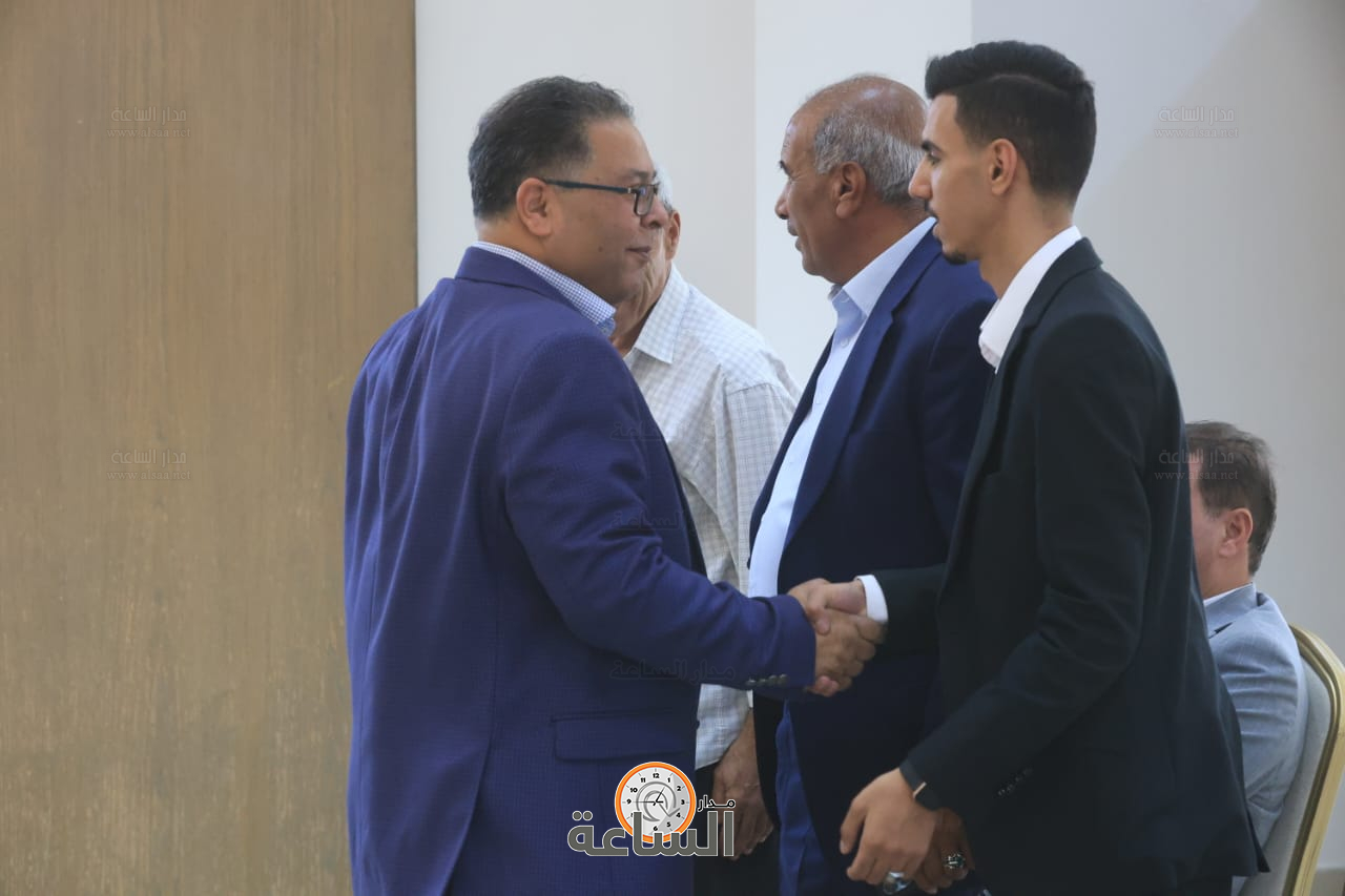 Madar Al-Saa Images 0.9381941862716265