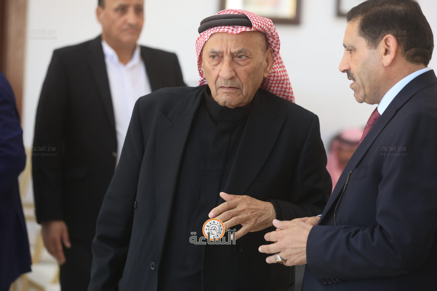 Madar Al-Saa Images 0.1005838813187353